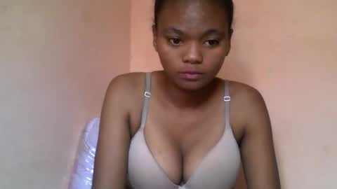 herisse01 online show from May 30, 2026, 7:27 am