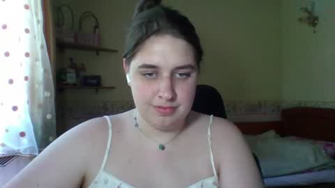 Snapshot of hess_luna_ chatting on June 22, 2026, 9:06 am hess_luna_ online show from June 22, 2026, 9:06 am