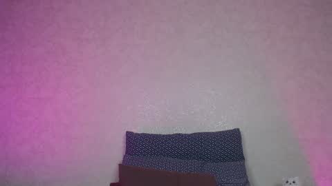 Snapshot of hesssa chatting on December 20, 2024, 2:49 pm Hesssa Prime time  The broadcasts start at 3am and 3 pm London time  online show from December 20, 2024, 2:49 pm