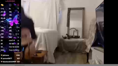 hevin69 online show from March 18, 2026, 8:56 pm