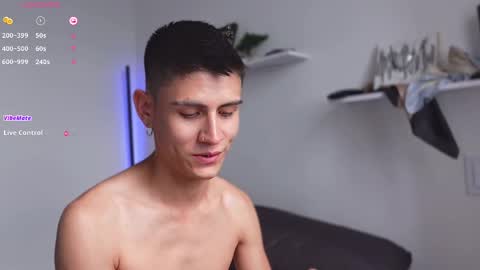 hey_cesard online show from February 22, 2025, 9:04 pm