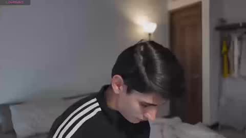 hey_cesard online show from March 18, 2026, 2:09 pm