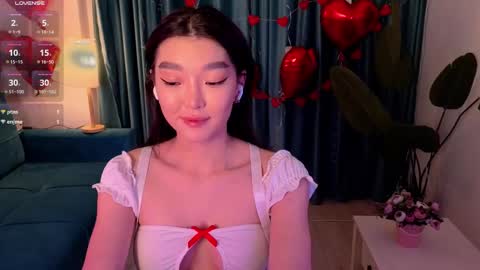 Audrey online show from February 17, 2025, 1:21 pm