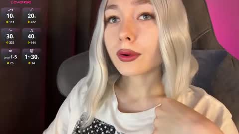  Nora  online show from June 23, 2026, 3:26 am