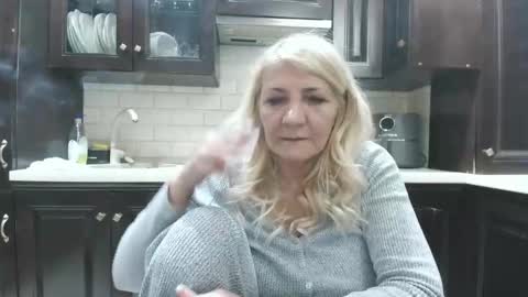 Heyheygrey online show from April 9, 2026, 4:45 pm