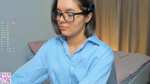 Laura online show from January 18, 2026, 3:32 am