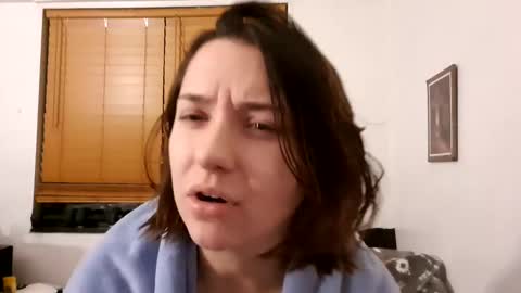 Snapshot of heyitspiper chatting on December 8, 2024, 10:47 pm Piper online show from December 8, 2024, 10:47 pm