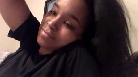 heyyou301990 online show from November 6, 2025, 11:04 pm