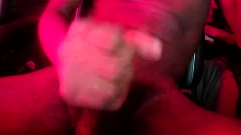 ishow2cumforU online show from February 16, 2026, 12:56 pm