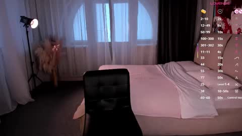 Snapshot of hidden_charm_ chatting on February 12, 2026, 7:03 am My name is Angelina but I like when you call me Angel online show from February 12, 2026, 7:03 am