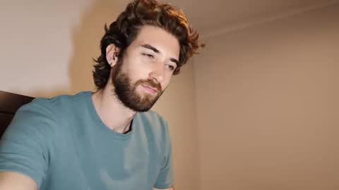 HiddenGaze online show from February 28, 2026, 11:55 am