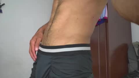 hideonbush online show from April 20, 2026, 3:31 am