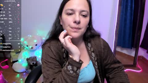 Snapshot of hidianapaola chatting on February 1, 2025, 4:56 am Diana online show from February 1, 2025, 4:56 am