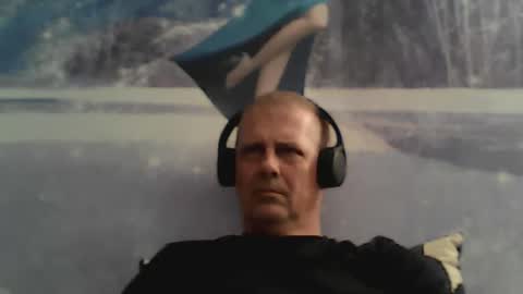 Snapshot of higflyorgazmus chatting on November 9, 2025, 1:31 pm Highflyorgasm online show from November 9, 2025, 1:31 pm