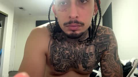 Snapshot of hihello7777 chatting on October 10, 2025, 2:43 am hihello7777 online show from October 10, 2025, 2:43 am