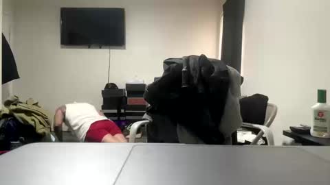 Snapshot of hihello7777 chatting on October 14, 2025, 6:52 pm hihello7777 online show from October 14, 2025, 6:52 pm