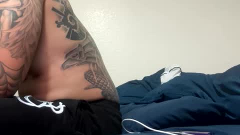 hihello7777 online show from November 24, 2025, 12:32 am