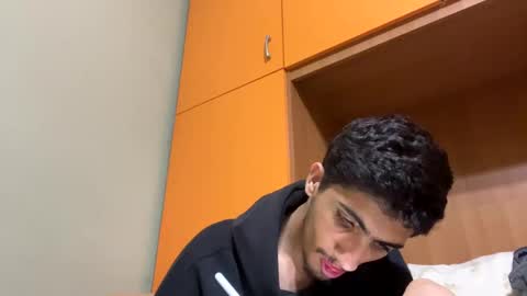 Snapshot of hihi9697 chatting on January 6, 2025, 2:03 pm hihi9697 online show from January 6, 2025, 2:03 pm