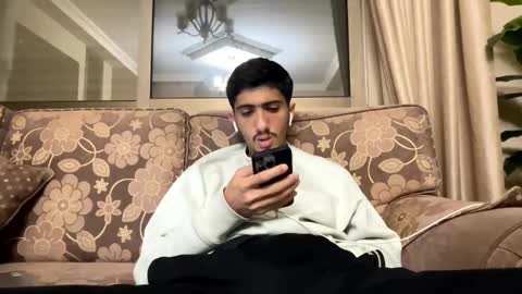 Snapshot of hihi9697 chatting on February 20, 2025, 11:54 pm hihi9697 online show from February 20, 2025, 11:54 pm