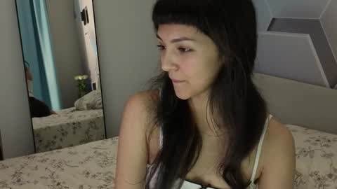 HIHIKA online show from June 26, 2026, 7:51 pm
