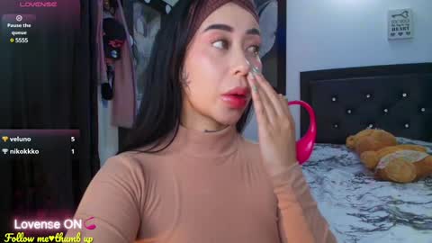 Snapshot of hilary_jones_22 chatting on February 16, 2025, 12:41 am LUNA new account FOLLOW ME online show from February 16, 2025, 12:41 am