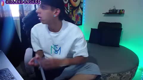 Snapshot of hill_and_jack chatting on January 13, 2025, 9:42 pm Hill and Jack online show from January 13, 2025, 9:42 pm