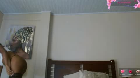 Snapshot of hillary_foox chatting on May 26, 2026, 6:04 pm Hillary online show from May 26, 2026, 6:04 pm