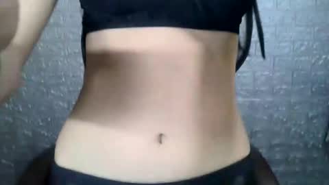 Himani online show from October 17, 2025, 9:39 pm