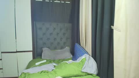 Snapshot of himarika chatting on February 1, 2026, 6:56 am yuricah online show from February 1, 2026, 6:56 am