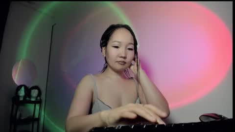 Call me Jenny online show from January 27, 2025, 2:42 am