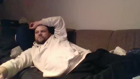 Himre online show from November 19, 2025, 3:17 am