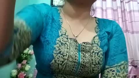 himuhimu22 online show from January 14, 2025, 10:06 am