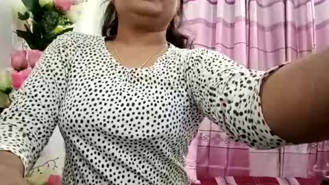 himuhimu22 online show from January 25, 2025, 12:17 am