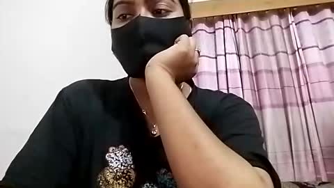 himuhimu22 online show from March 8, 2026, 2:21 pm