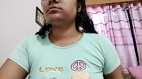 Snapshot of himuhimu22 chatting on June 13, 2026, 10:35 am himuhimu22 online show from June 13, 2026, 10:35 am