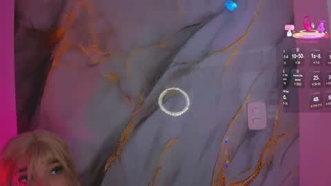 hinata_dolly online show from April 11, 2026, 11:03 am