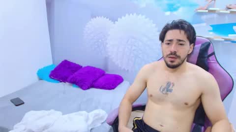 Snapshot of hinataii chatting on February 13, 2026, 3:24 am hinataii online show from February 13, 2026, 3:24 am