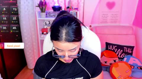 Snapshot of hinataweed01 chatting on December 10, 2024, 3:41 am  Karol  Independent Model online show from December 10, 2024, 3:41 am