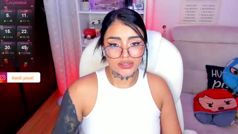 Snapshot of hinataweed01 chatting on December 27, 2024, 6:24 am  Karol  Independent Model online show from December 27, 2024, 6:24 am