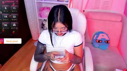 Snapshot of hinataweed01 chatting on February 22, 2025, 3:01 am  Karol  Independent Model online show from February 22, 2025, 3:01 am