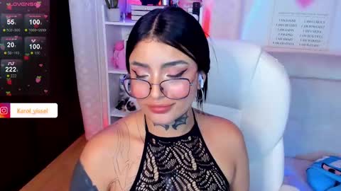 Snapshot of hinataweed01 chatting on February 25, 2025, 6:47 am  Karol  Independent Model online show from February 25, 2025, 6:47 am