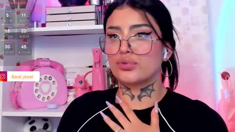 Snapshot of hinataweed01 chatting on February 26, 2025, 4:14 am  Karol  Independent Model online show from February 26, 2025, 4:14 am