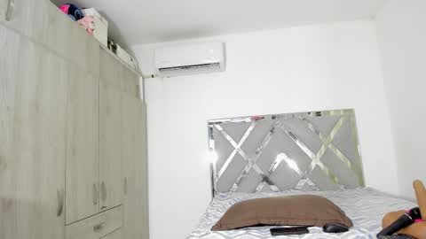 hinatta smiler online show from March 24, 2026, 4:06 am