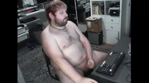 hipguy91 online show from December 14, 2025, 3:56 am