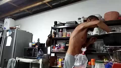 hippieguysa11 online show from November 5, 2025, 4:07 pm