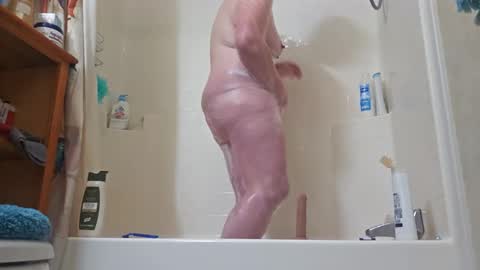 Snapshot of hippiesoul204 chatting on December 10, 2024, 1:44 pm hippiesoul204 online show from December 10, 2024, 1:44 pm