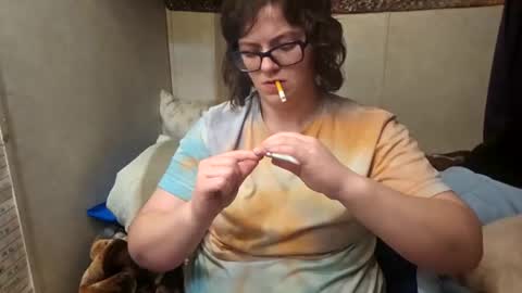 Snapshot of hippiesoul204 chatting on February 6, 2025, 1:05 am hippiesoul204 online show from February 6, 2025, 1:05 am