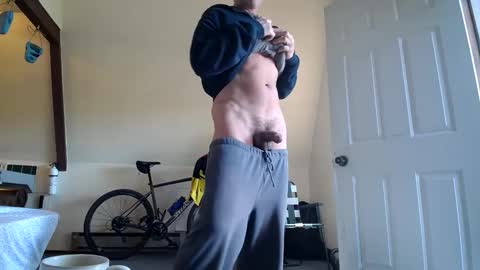 Snapshot of hippiezen chatting on September 15, 2025, 6:41 pm Hippie Jijm online show from September 15, 2025, 6:41 pm