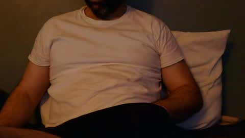 Snapshot of hippopotamus7 chatting on July 24, 2026, 2:42 am hippopotamus7 online show from July 24, 2026, 2:42 am
