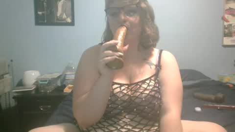 Hippy online show from July 6, 2026, 12:29 am